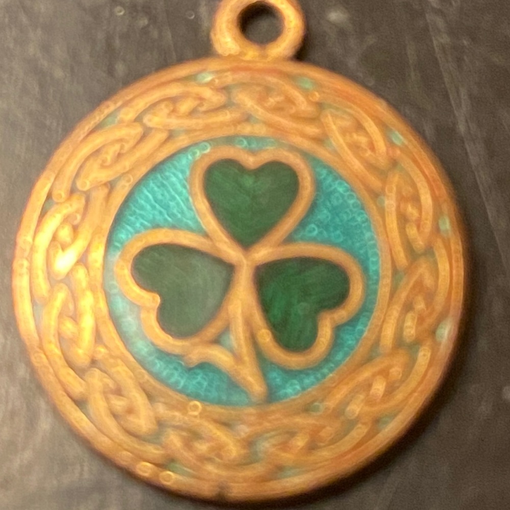 Shamrock charm